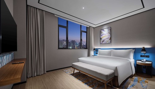 Deluxe Suite, 1 King Bed