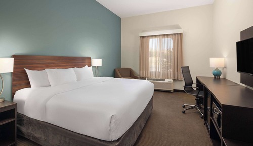 Room, 1 King Bed, Accessible, Non Smoking (Mobility)
