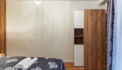 Apartment (H1)