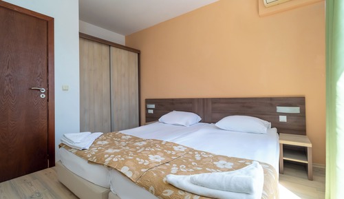 Suite Room