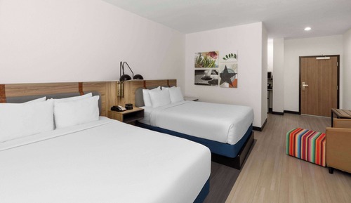 Room, 2 Queen Beds, Accessible, Non Smoking (Accessible Tub with Grab Bars)