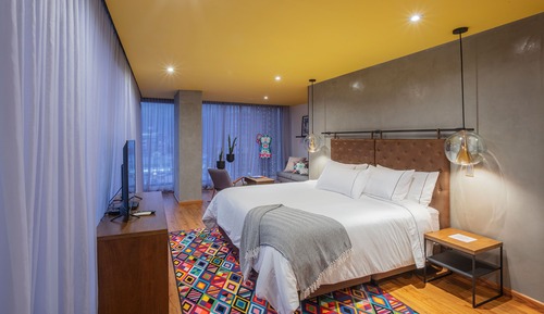 Junior Suite, 1 King Bed