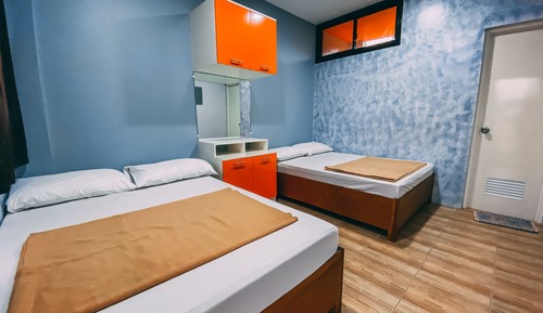Classic Twin Room