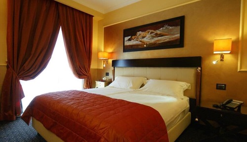 Classic Double or Twin Room