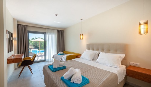 Premium Quadruple Room, Private Pool (Private Garden)