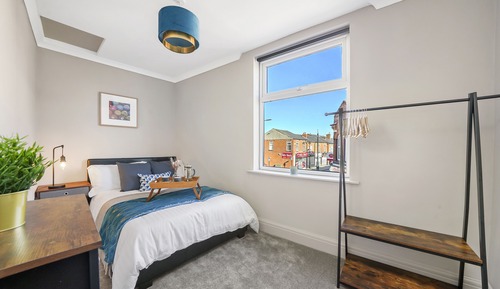 Apartment, Private Bathroom (Red Rum)