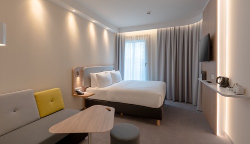 Standard Room, 1 Queen Bed with Sofa bed