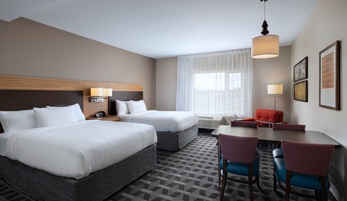 Studio, 2 Queen Beds (Hearing Accessible)