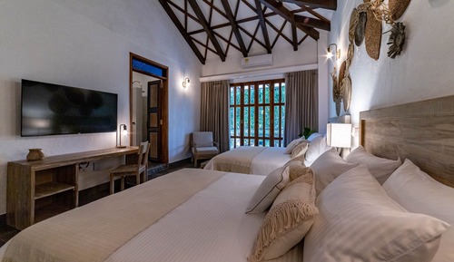 Quadruple Room, Balcony