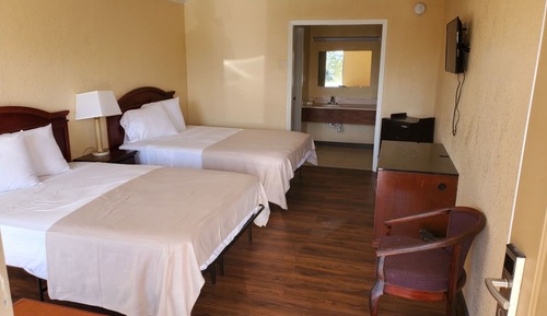 Room, 2 Queen Beds, Non Smoking
