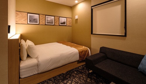 Economy Queen Room, Non Smoking