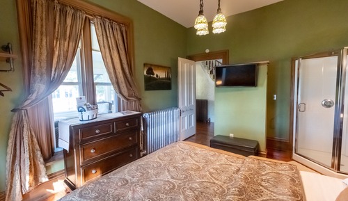 John Rich Room