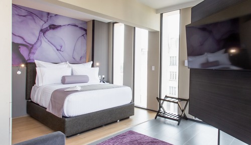 Room, 1 Queen Bed, Kitchenette, City View