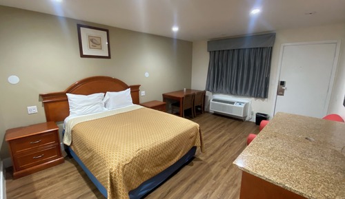 Standard Single Room