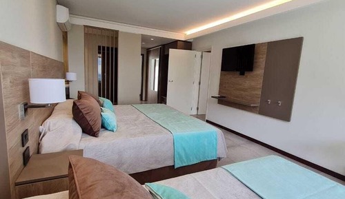 Basic Quadruple Room
