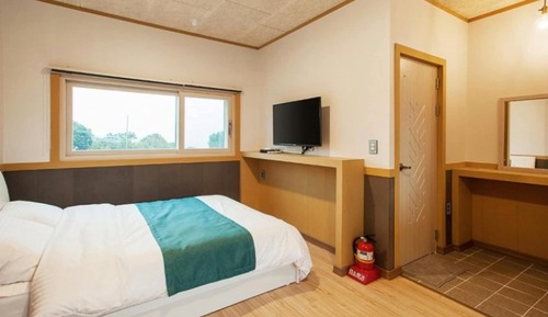 Room (Studio (cookable))