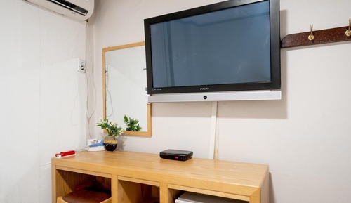 Room (Twin room)