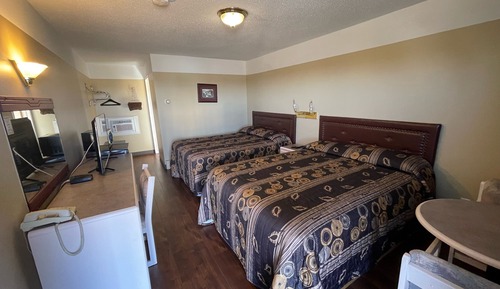 Double Room, 2 Queen Beds, Non Smoking