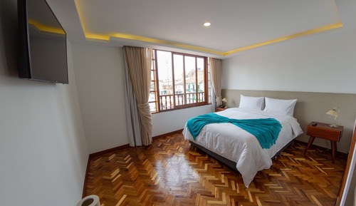 Junior Studio Suite