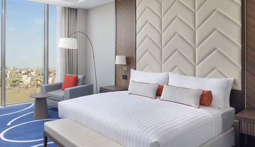 Deluxe Room, 1 King Bed (City View)