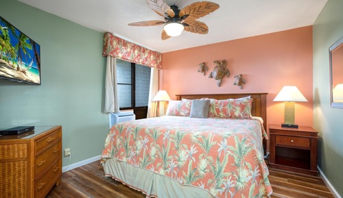 Condo, 1 Bedroom, Lanai (NAP-A25)