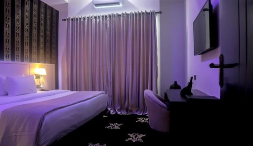 Classic Single Room