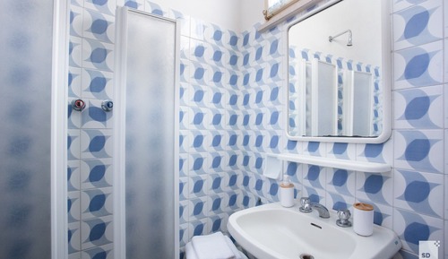 Economy Triple Room