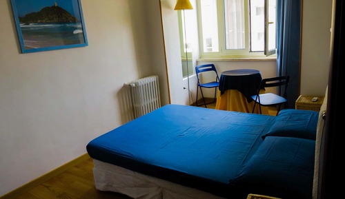 Double Room, 1 Double Bed, Shared Bathroom