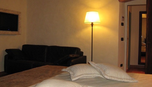 Design Triple Room