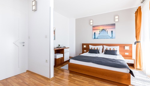 Deluxe Double Room, Sea View (101)