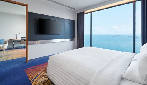 Marina Bay Suite, Living Room, Lounge Access, Balcony, Sea View - 1 king bed