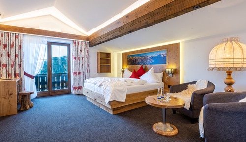 Superior Double Room with Balcony and Panorama View