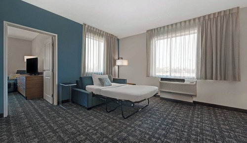 Suite, 1 Bedroom (Hearing Accessible)