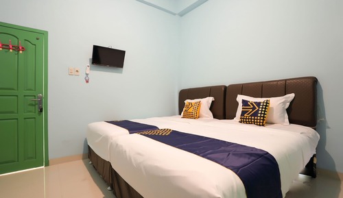Basic Twin Room