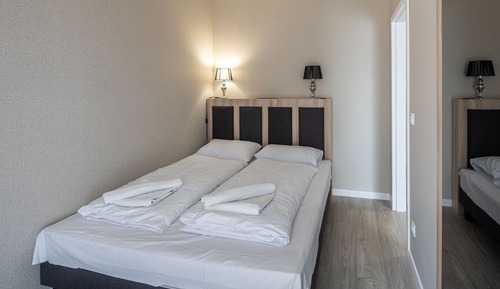 Apartment (7)
