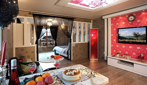 Room (Bonghwang dream)