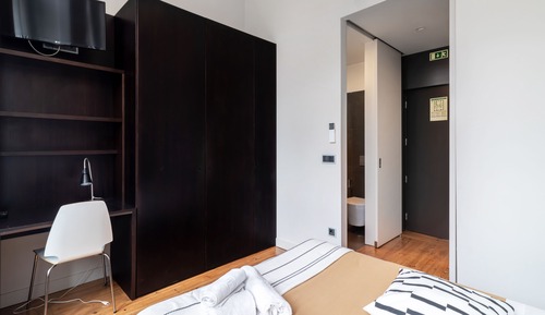 Studio, Kitchenette