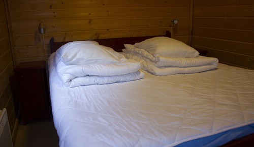 Cabin, 2 Bedrooms (Towel, bed linen & cleaning not incl)