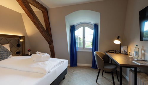 Deluxe Single Room