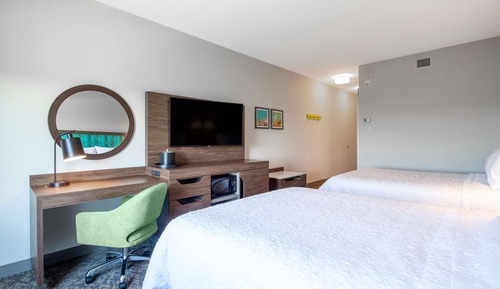Room, 2 Queen Beds, Refrigerator & Microwave