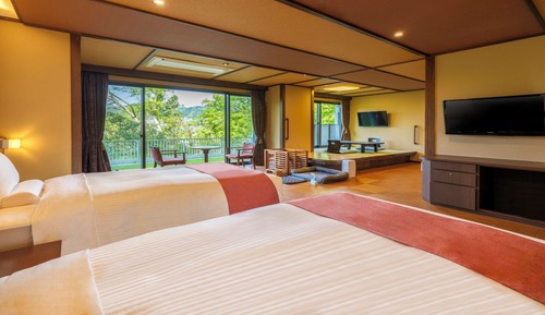 Dog Friendly Room Accessible Deluxe Suite(With private dog park)(With blow bath)(Non-smoking)