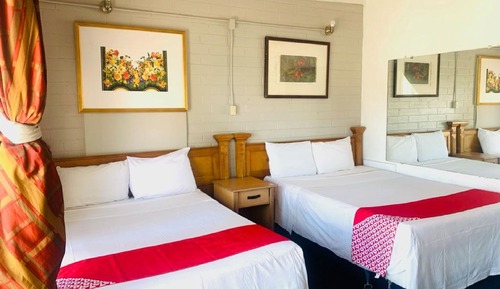 Room, 2 Queen Beds, Smoking
