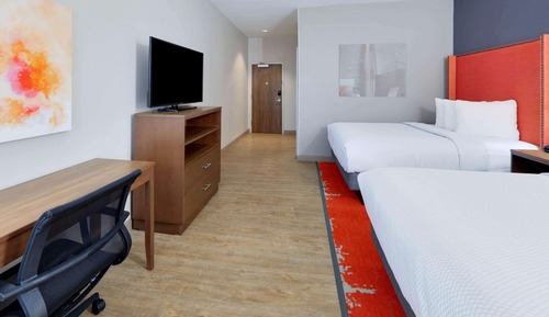 Room, 2 Queen Beds, Accessible, Non Smoking (Mobility)