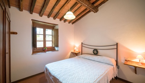 Double Room (Lavanda)