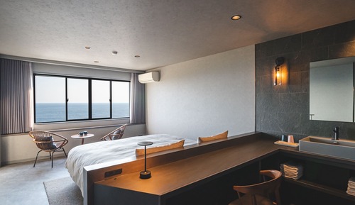 Standard Double Room, 1 King Bed, Ocean View