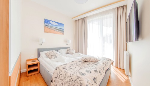 Apartment (21A)