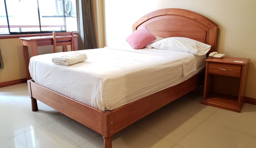 Deluxe Single Room