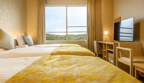 Standard Triple Room, Non Smoking, Private Bathroom