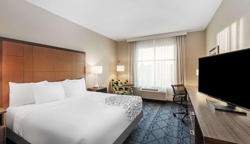Deluxe Room, 1 King Bed, Non Smoking