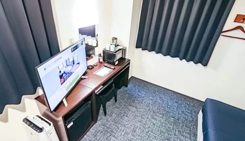 Deluxe Single Room, Smoking